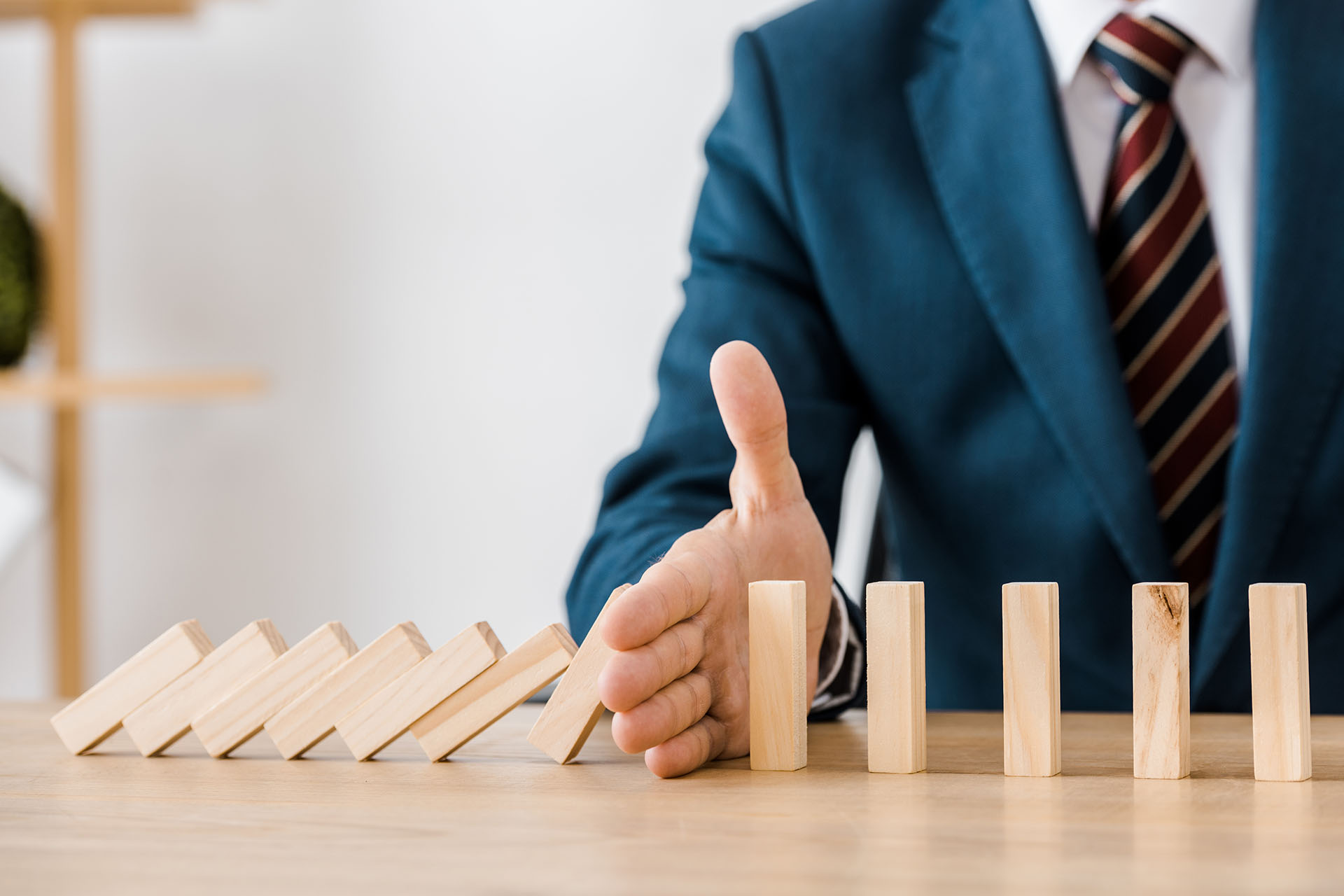 Mitigating Legal Risks Legal Risk Management for Businesses in Miami: Complete Guide